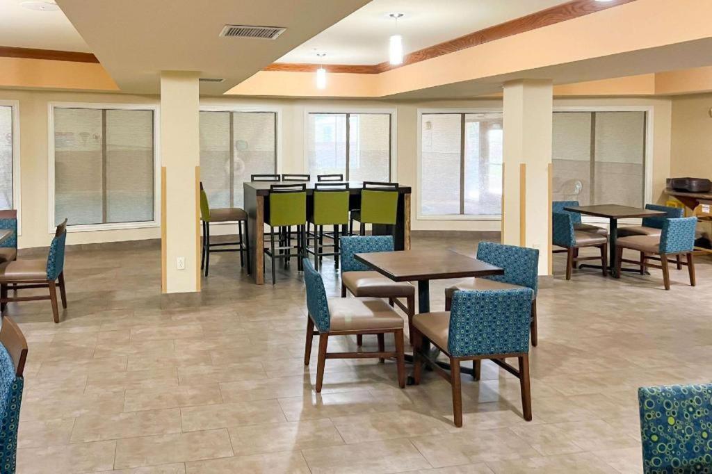 Comfort Inn And Suites Thatcher Buitenkant foto